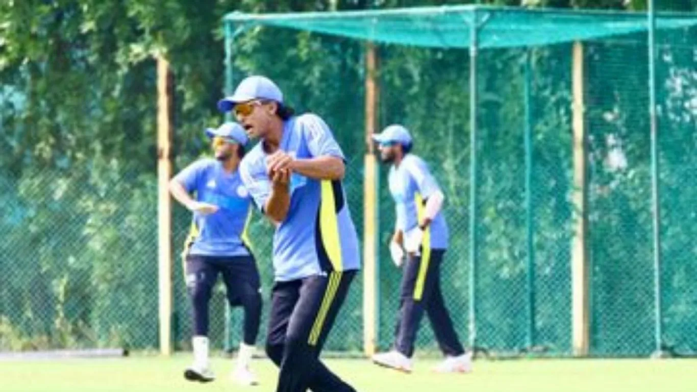   सैयद मुश्ताक अली ट्रॉफी : इकाना स्टेडियम में टीमों ने किया कड़ा अभ्यास, हैट्रिक जीत के इरादे से उतरेगी मुंबई 