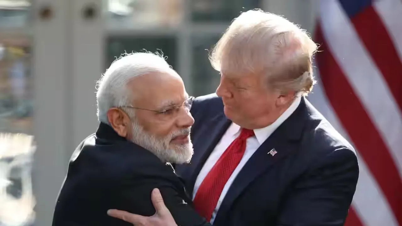   व्यापार वार्ता सुलझाने भारत आ रहे ट्रंप! पीएम मोदी को बताया अच्छा नेता...बोले-रूस से काफी हद तक कम किया तेल खरीदना   