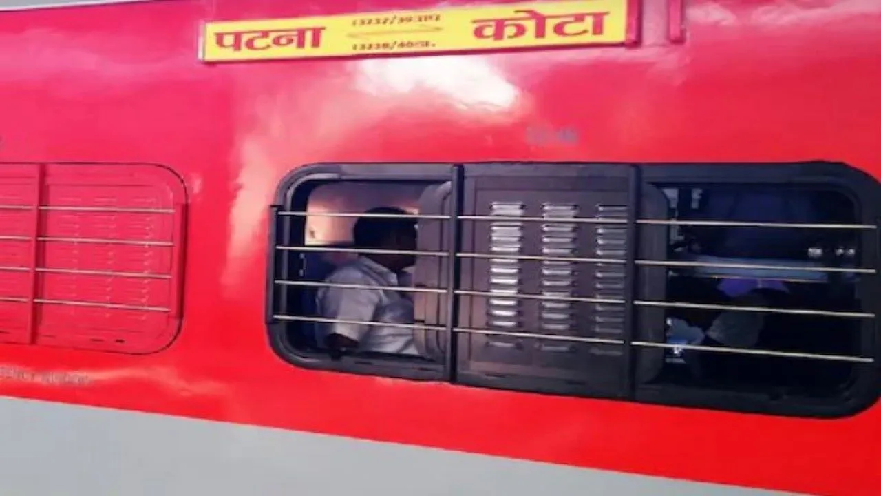 साक्षी महाराज का प्रयास रहा सफल :  उन्नाव में रुकेगी कोटा-पटना एक्सप्रेस