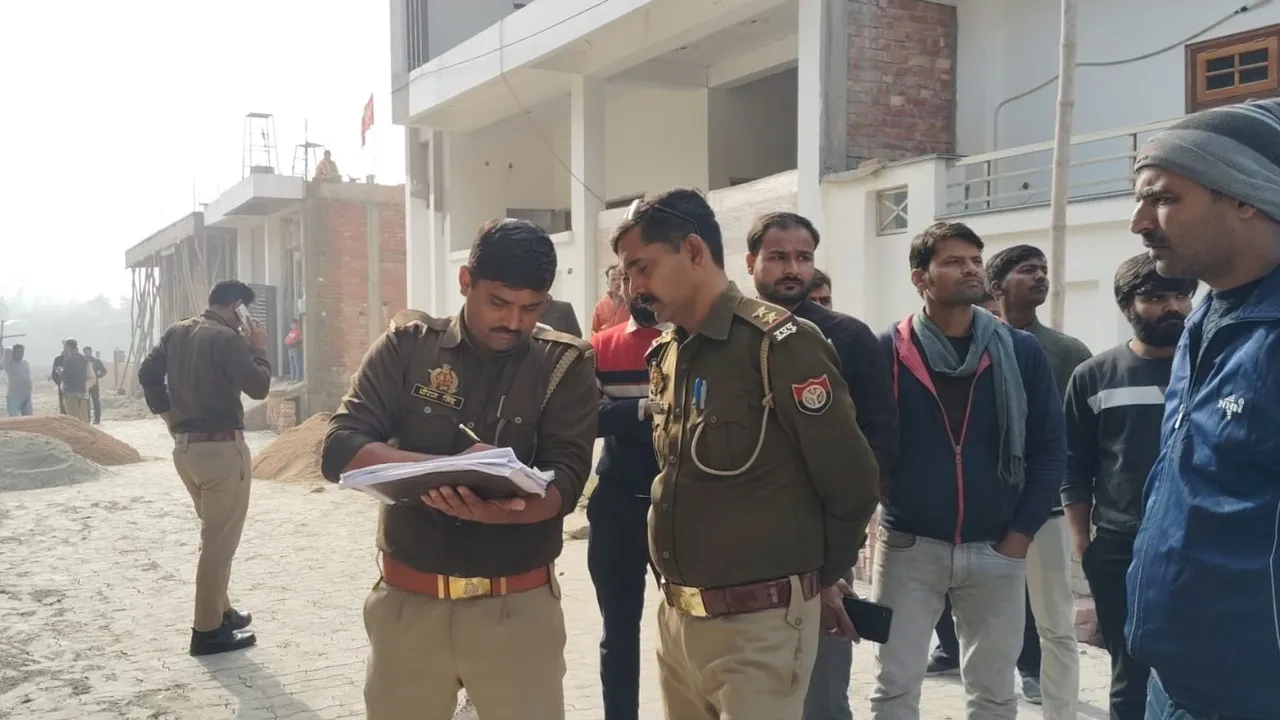 मैं तुम्हारे पास आ रहा हूं... WhatsApp Status लगाने के बाद युवक ने खुदकुशी, बजता रहा मोबाइल