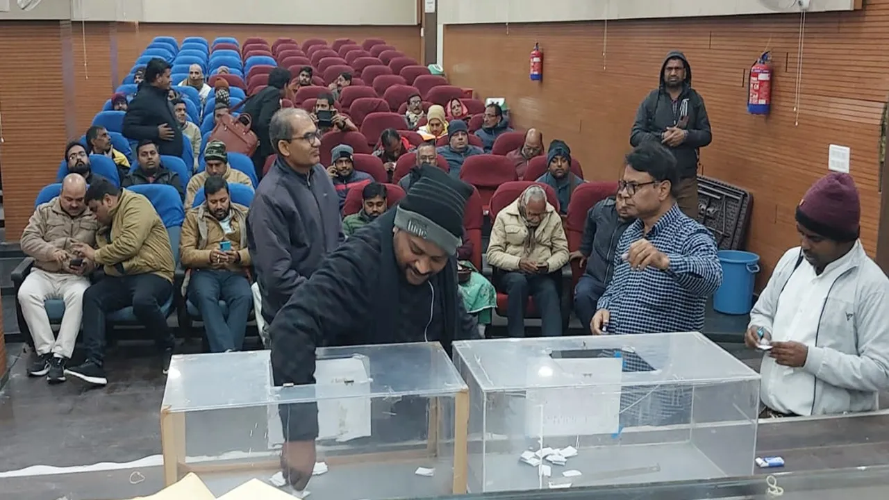 कानपुर : वर्षों बाद मिला न्याय, 124 आवंटी मनाएंगे न्यू ईयर, केडीए में लॉटरी के जरिए हुआ भूखंडों का आवंटन 