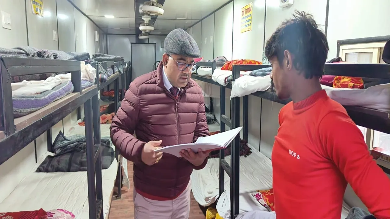 कानपुर : शेल्टर होम में ठहरने के 20 रुपये लेने पर हुई कार्रवाई, डीएम के निरीक्षण में मिली थी खामियां