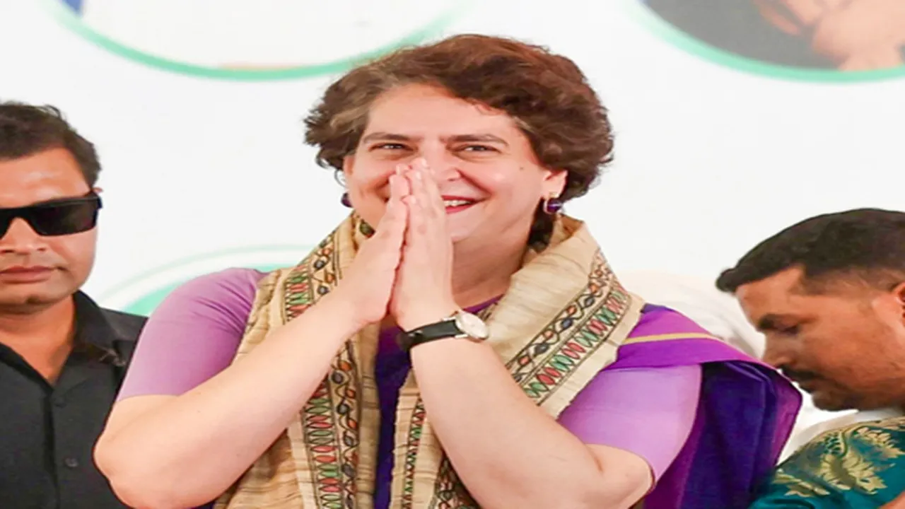 मनरेगा का नाम बदलने पर भड़की कांग्रेस, कहा- महात्मा गांधी के नाम से भी सरकार को नफरत  