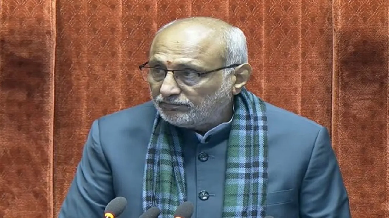 राज्यसभा में सभापति सीपी राधाकृष्णन बोले– भारत माता के प्रति समर्पण, त्याग और अदम्य साहस की शाश्वत भावना है वंदेमातरम् 