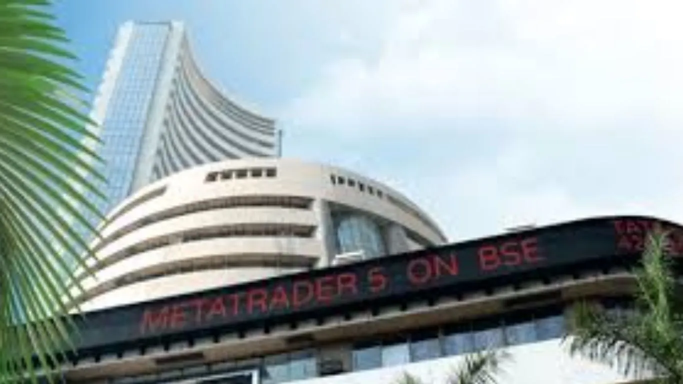  Stock Market Today: बाजार खुलते ही हुआ लाल...शुरुआती कारोबार में सेंसेक्स और निफ्टी में गिरावट दर्ज