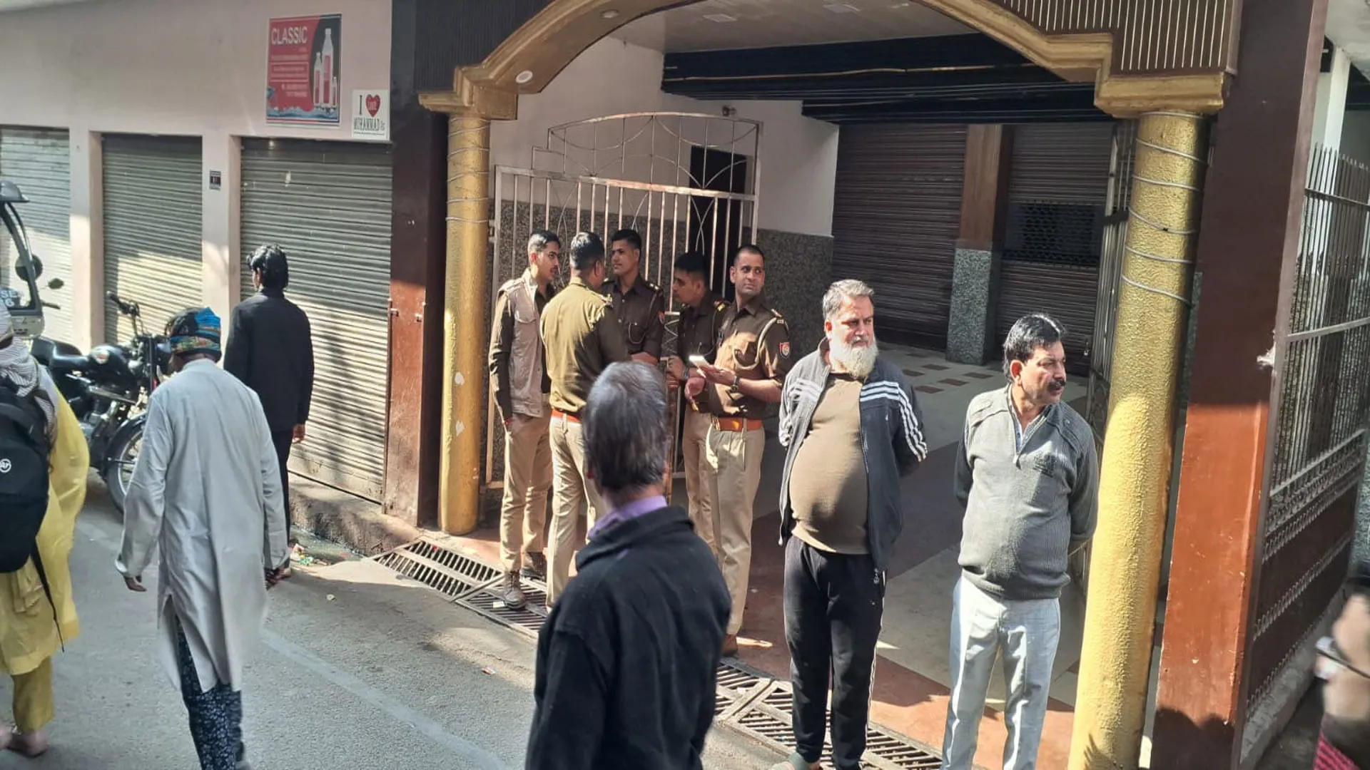 Bareilly: गुडमैरिज हॉल और एवान-ए-फरहत पर लटकी बुलडोजर कार्रवाई की तलवार  