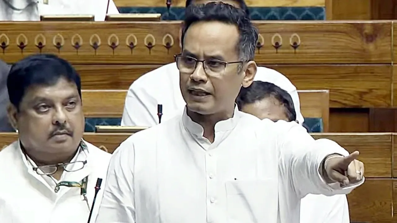 गौरव गोगोई ने लोकसभा इंडिगो का मुद्दा लोकसभा में उठाया, बिरला ने दिया मंत्री के जवाब का आश्वासन