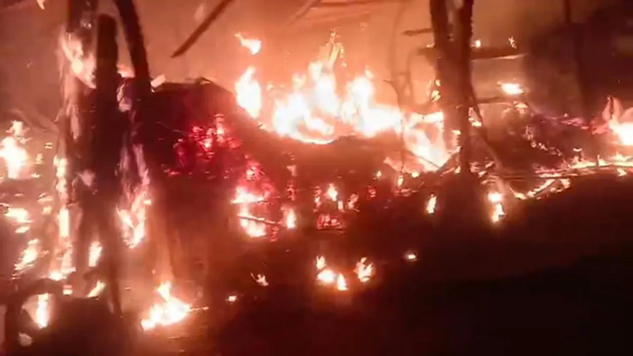 गोंडा : भूमि विवाद में टिन शेड जलाने का मामला गर्माया, एसपी ने सीओ को सौंपी जांच