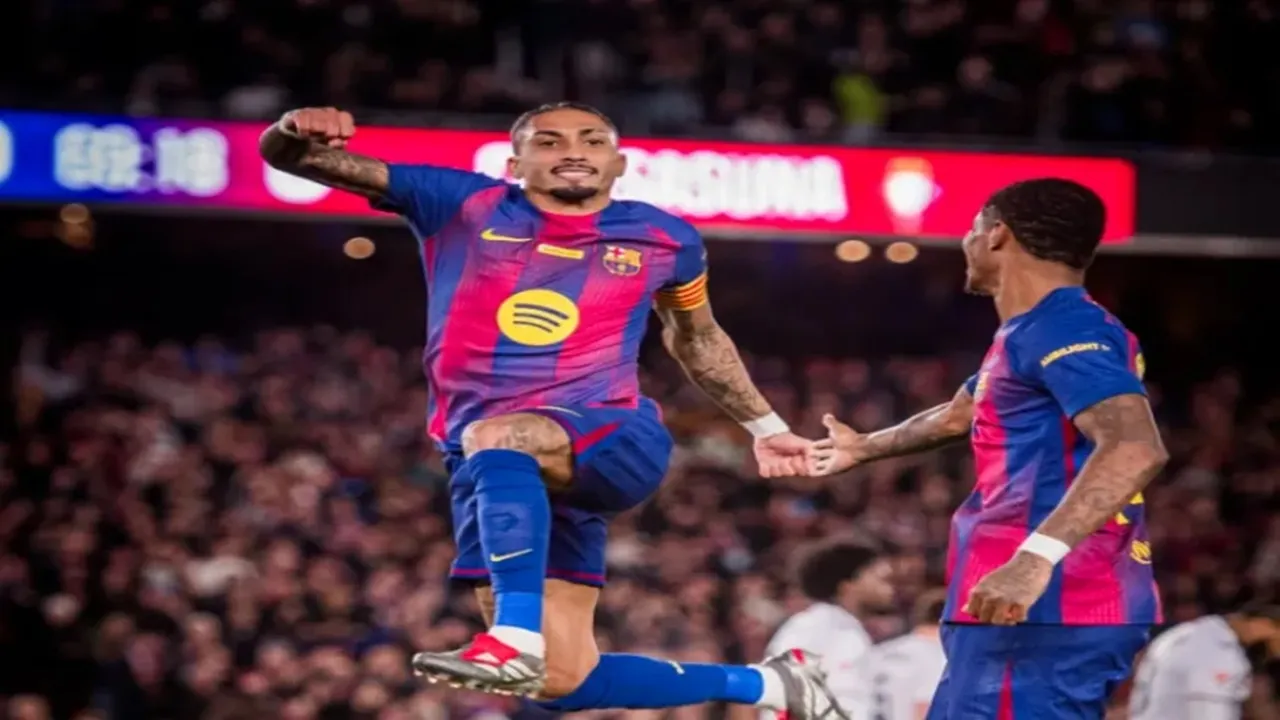 राफिन्हा के शानदार दो गोल से बार्सीलोना की लगातार सातवीं जीत, ओसासुना 2-0 से पराजित