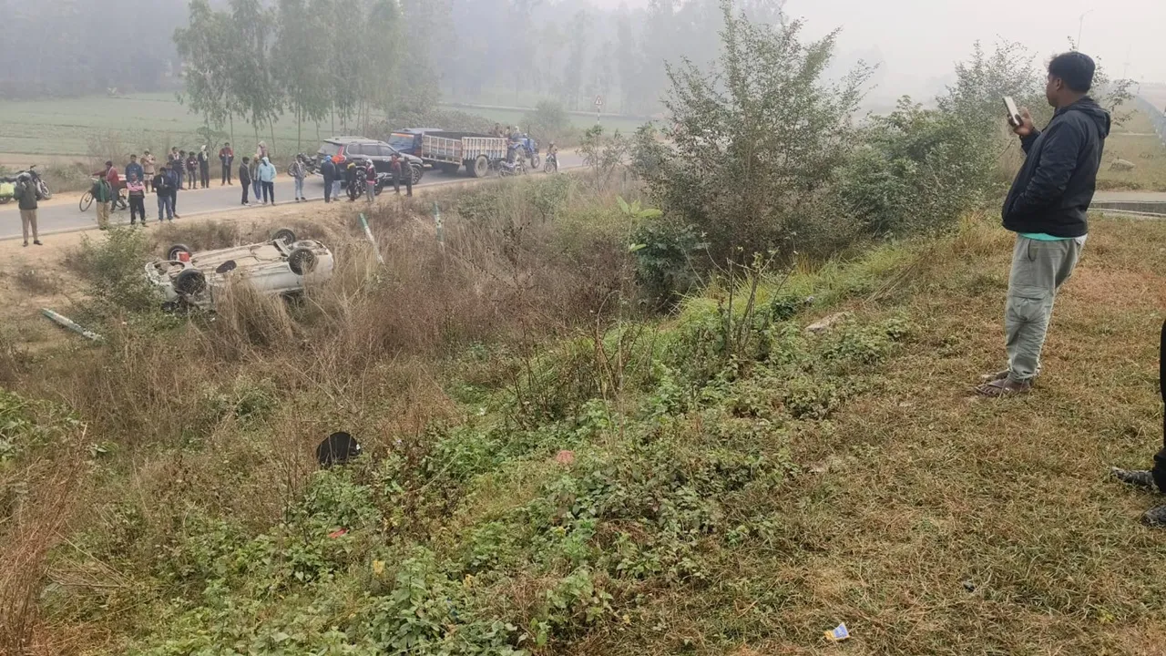 बाराबंकी : कोहरे में ओवरटेक बना जानलेवा, पूर्वांचल एक्सप्रेसवे पर आर्टिगा-स्कॉर्पियो की टक्कर में दो की मौत