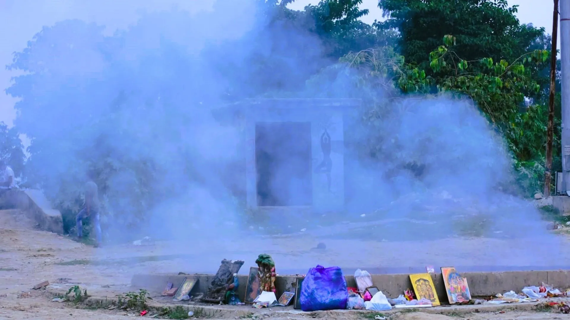 Moradabad: प्रदूषण नियंत्रण दिवस पर भी बिगड़े रहे हालात, दिल्ली रोड पर रेड जोन में एक्यूआई