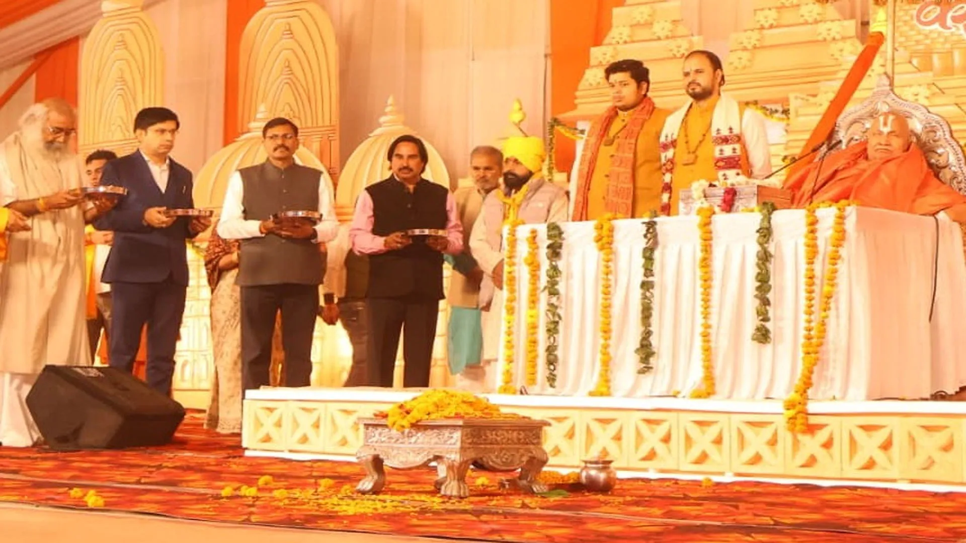 कल्कि महोत्सव : जगदगुरु रामभद्राचार्य बोले, भारत जल्द बनेगा हिंदू राष्ट्र