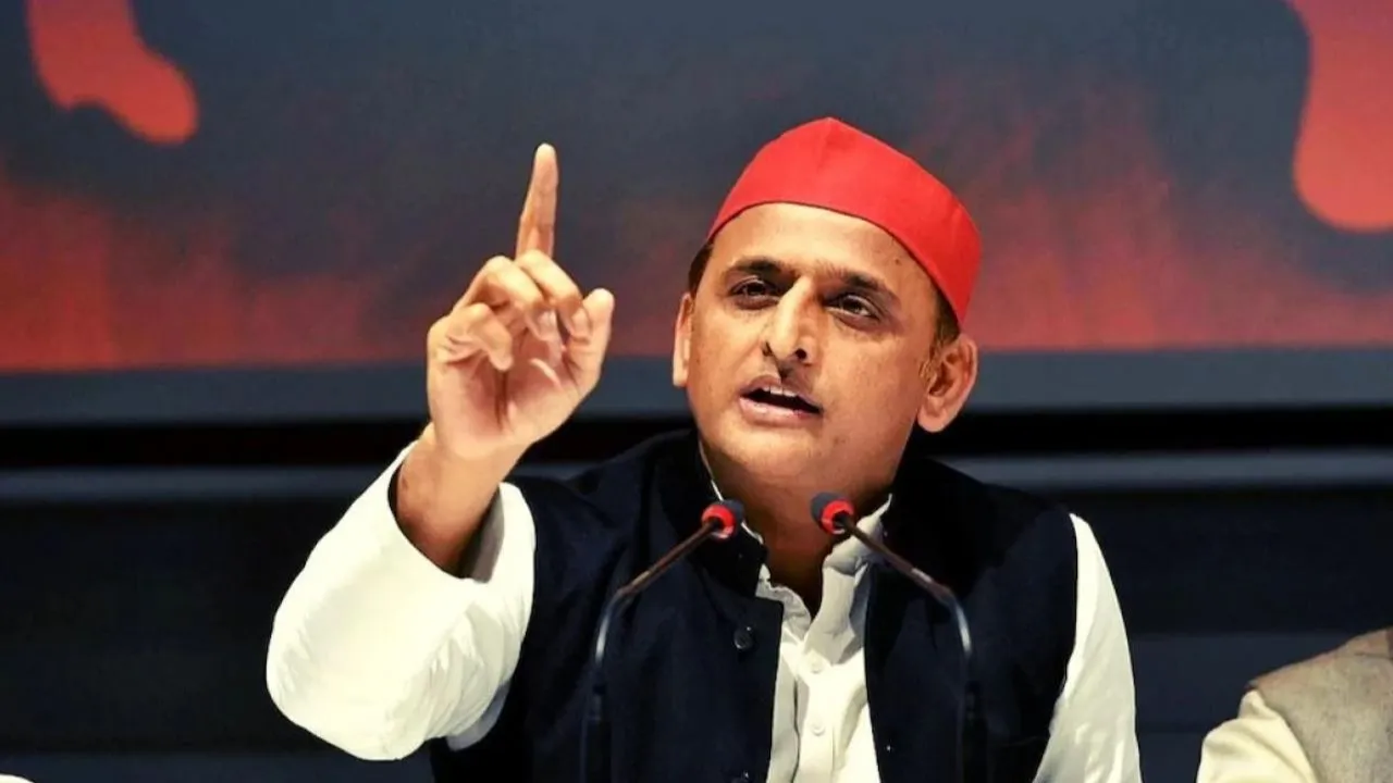  'मर्यादा की सीमा न लाँघें' CM योगी के किस बयान पर भड़के अखिलेश यादव, बोले-कुछ तो लोक-लाज रखें 