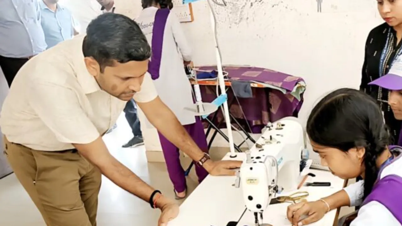 'सबको हुनर, सबको रोजगार' के लक्ष्य के साथ कौशल विकास पर जोर... बोले पुलकित खरे- हर नागरिक को आत्मनिर्भर बनाना जरूरी