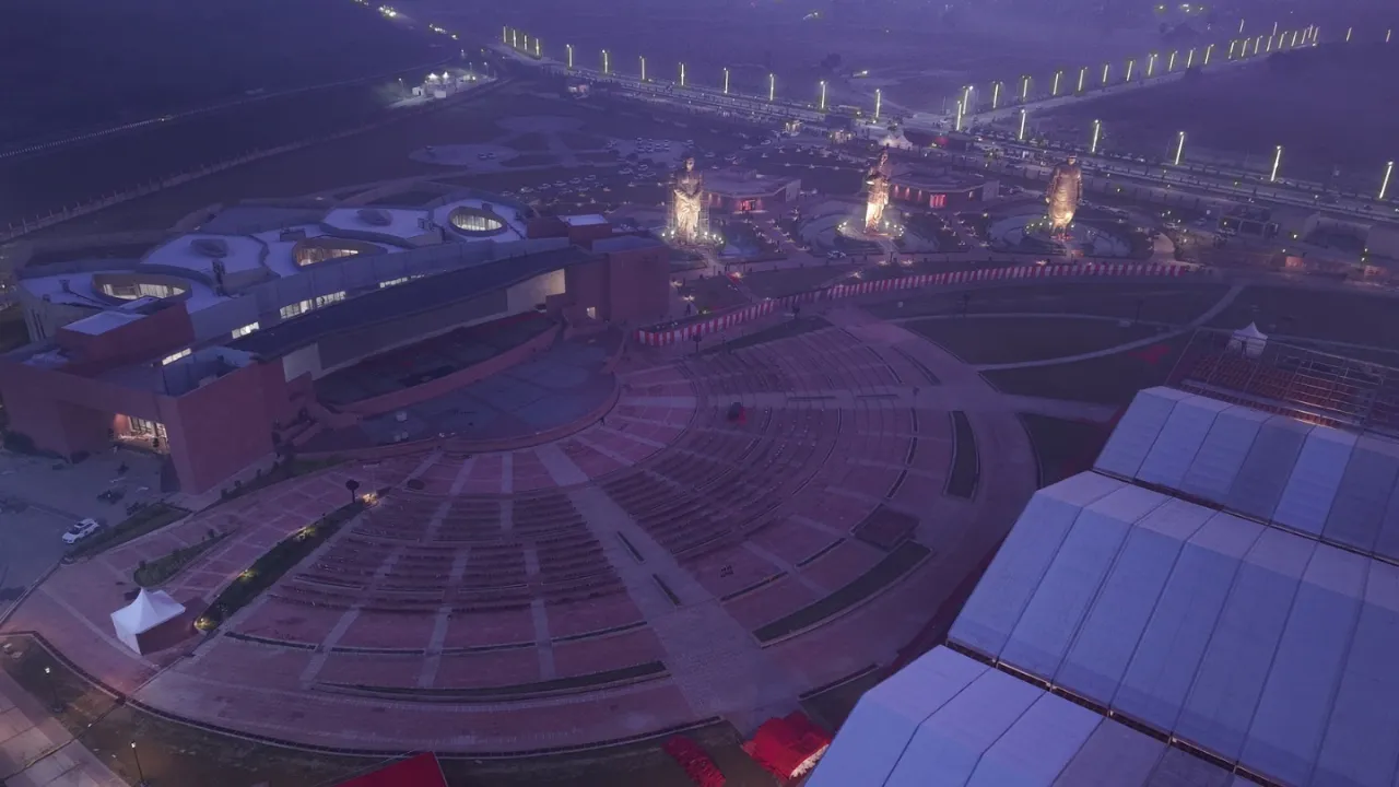 अटल शताब्दी जयंती: यूपी में सांस्कृतिक उत्सव का धमाका, लोक कला और राष्ट्रीय प्रेरणा का अनोखा संगम