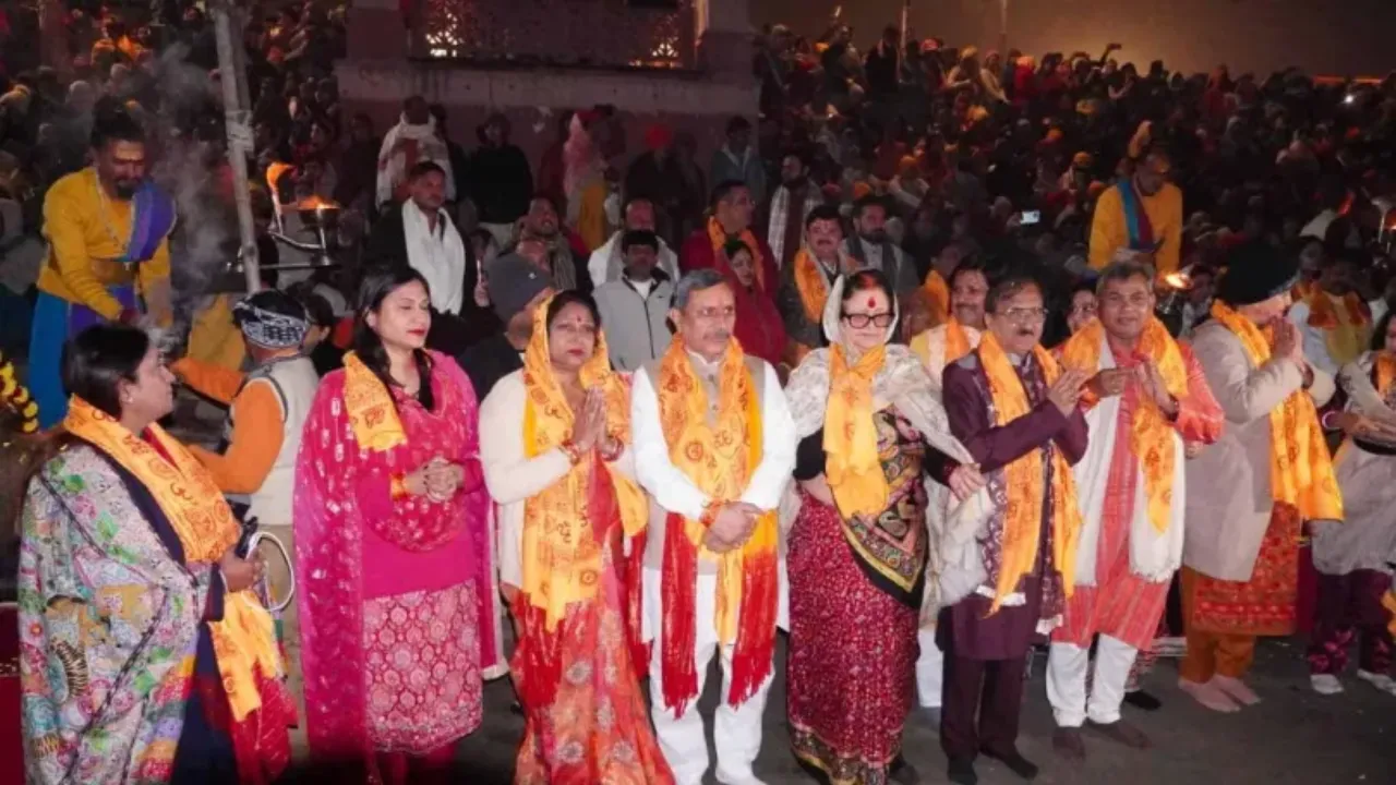 सरयू भ्रमण कर महापौरों ने निहारी रामनगरी की अलौकिक छटा, राम की पैड़ी का भ्रमण कर देखा बदलती अयोध्या का विकास