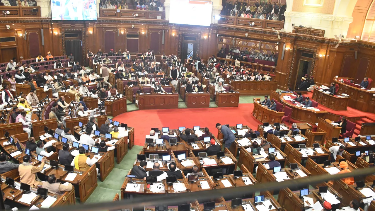 शीतकालीन सत्र में हंगामा: सपा का वॉकआउट, सरकार बोली- किसान पलायन नहीं, खेती की ओर लौट रहे