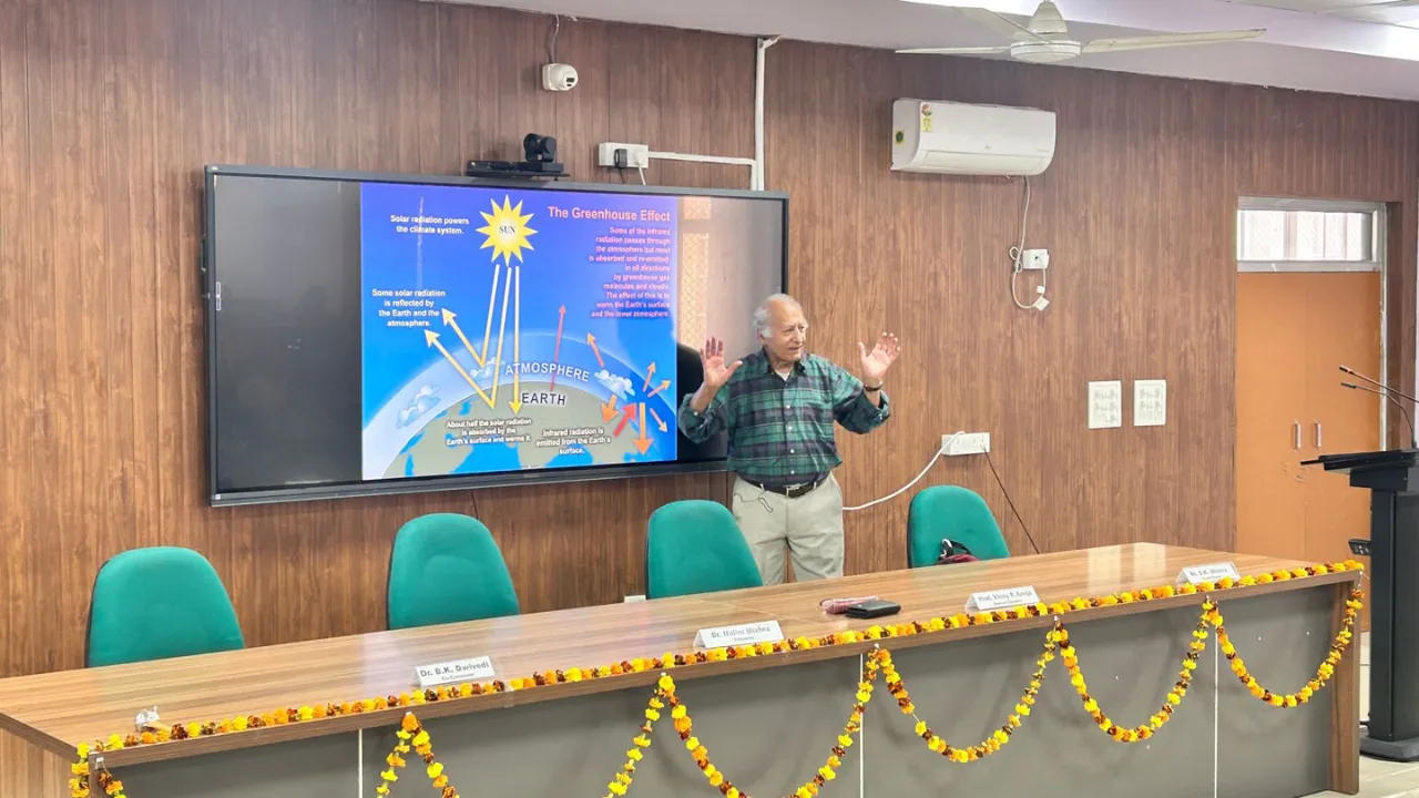 Alert: 1.2 डिग्री सेल्सियस तक बढ़ गया पृथ्वी का तापमान... उर्वरकों के अति प्रयोग से मिट्टी की गुणवत्ता प्रभावित