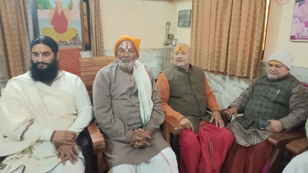 हनुमानगढ़ी के चारों पट्टी ने दी चेतावनी, बोले संजय दास- महेश योगी का हनुमानगढ़ी से कोई संबंध नहीं