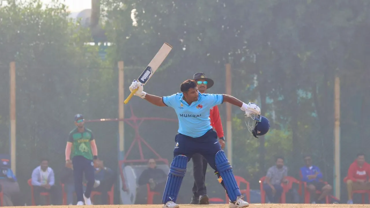Syed Mushtaq Ali Trophy: धमाकेदार पारियों के बीच इन टीमों ने दर्ज की जीत, सरफराज खान के शतक से मुंबई ने असम को 98 रनों से हराया