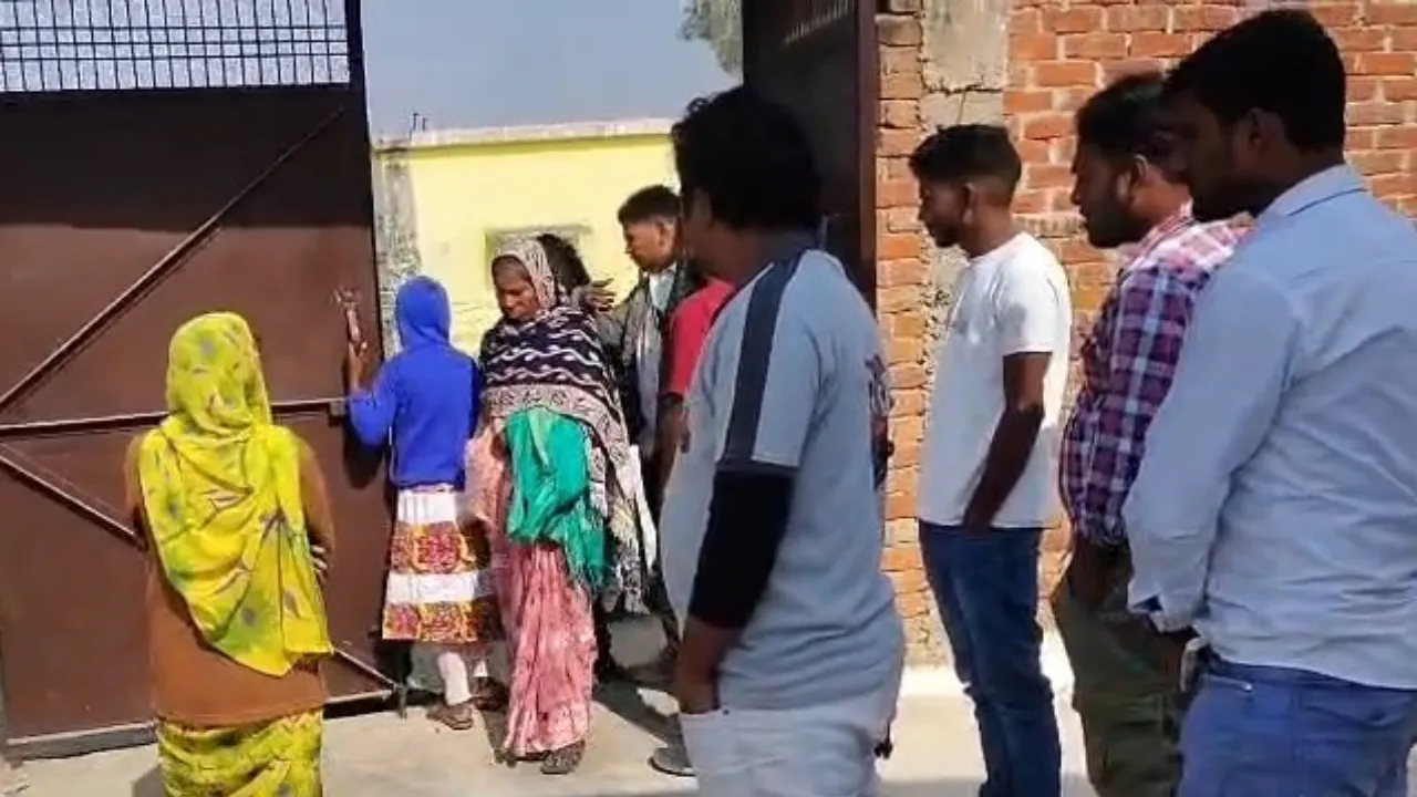 कन्नौज में धर्मांतरण के आरोप में तीन लोग गिरफ्तार, ग्रामीणों को पैसें का लालच देकर बदलवा रहे थे धर्म