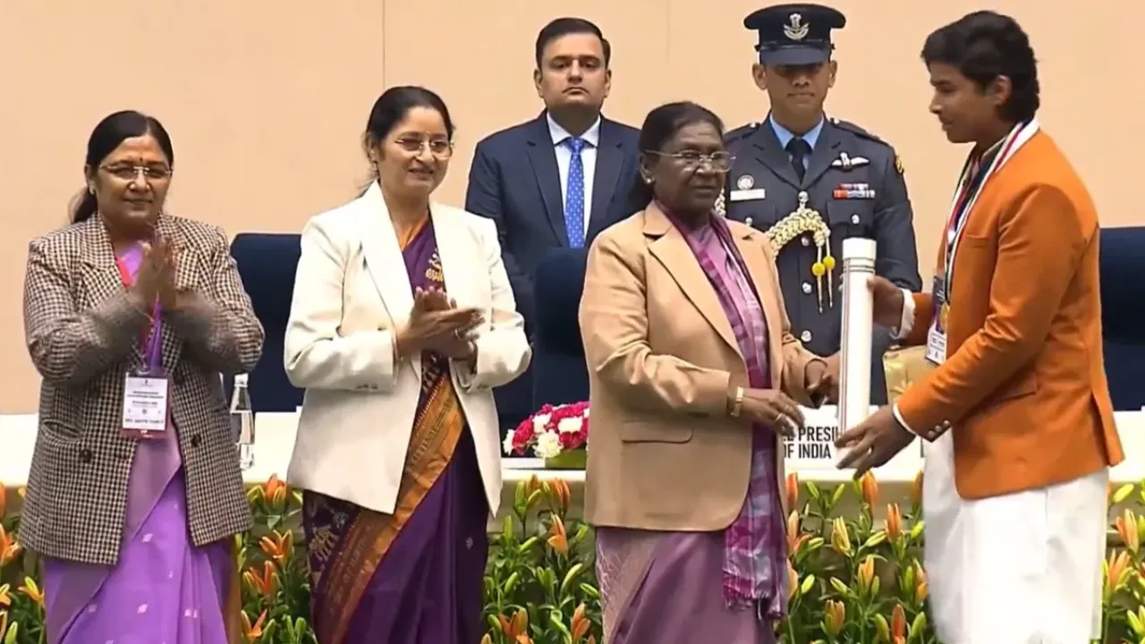 राष्ट्रीय बाल पुरस्कार से सम्मानित हुए वैभव सूर्यवंशी,इसी वजह से नहीं खेला विजय हजारे का मैच