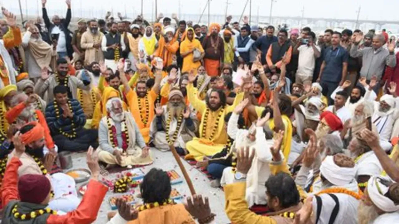 Magh Mela 2026: खाक-चौक में 200 बीघे भूमि आवंटित,  दंडी बाड़ा के संतों ने किया पूजन 