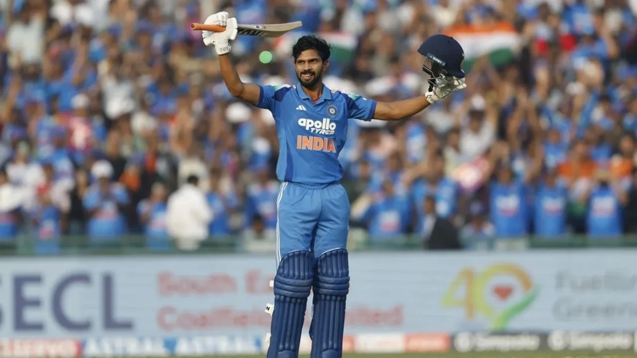 Ind vs SA: ऋतुराज गायकवाड़ ने जमकर की रनों की बारिश... रायपुर में ठोका वनडे करियर का पहला शतक