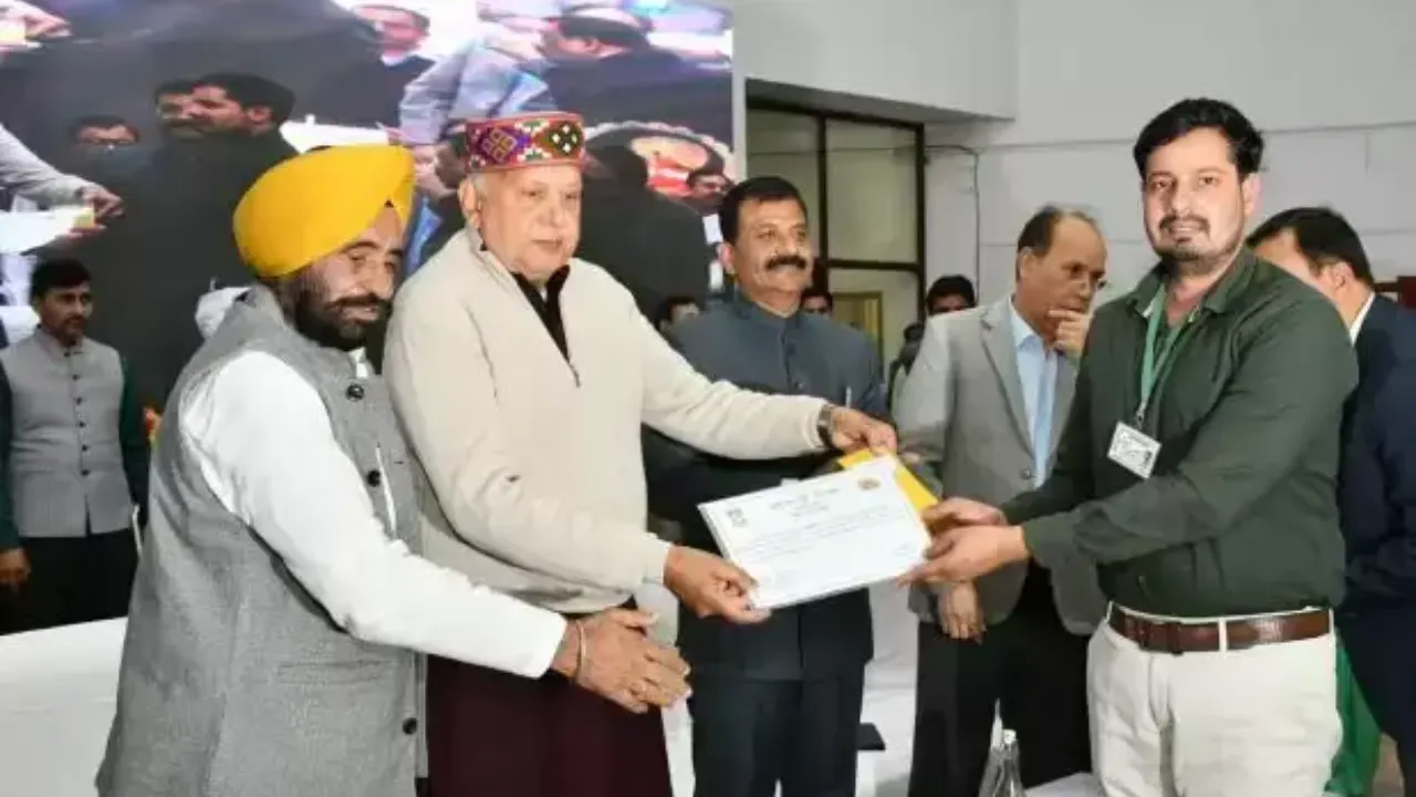 4 करोड़ से अधिक किसानों को मिला निःशुल्क मृदा स्वास्थ्य कार्ड, विश्व मृदा दिवस पर कृषि मंत्री ने शुरू किया ‘धरती माता बचाओ अभियान’