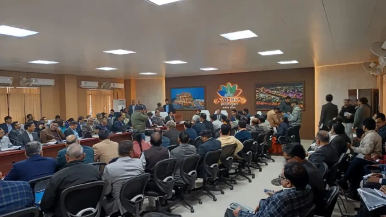 लापरवाही बर्दाश्त नहीं: SNCU-NBSU के जिम्मेदार अधिकारियों को तुरंत हटाने के सख्त निर्देश, जानें वजह