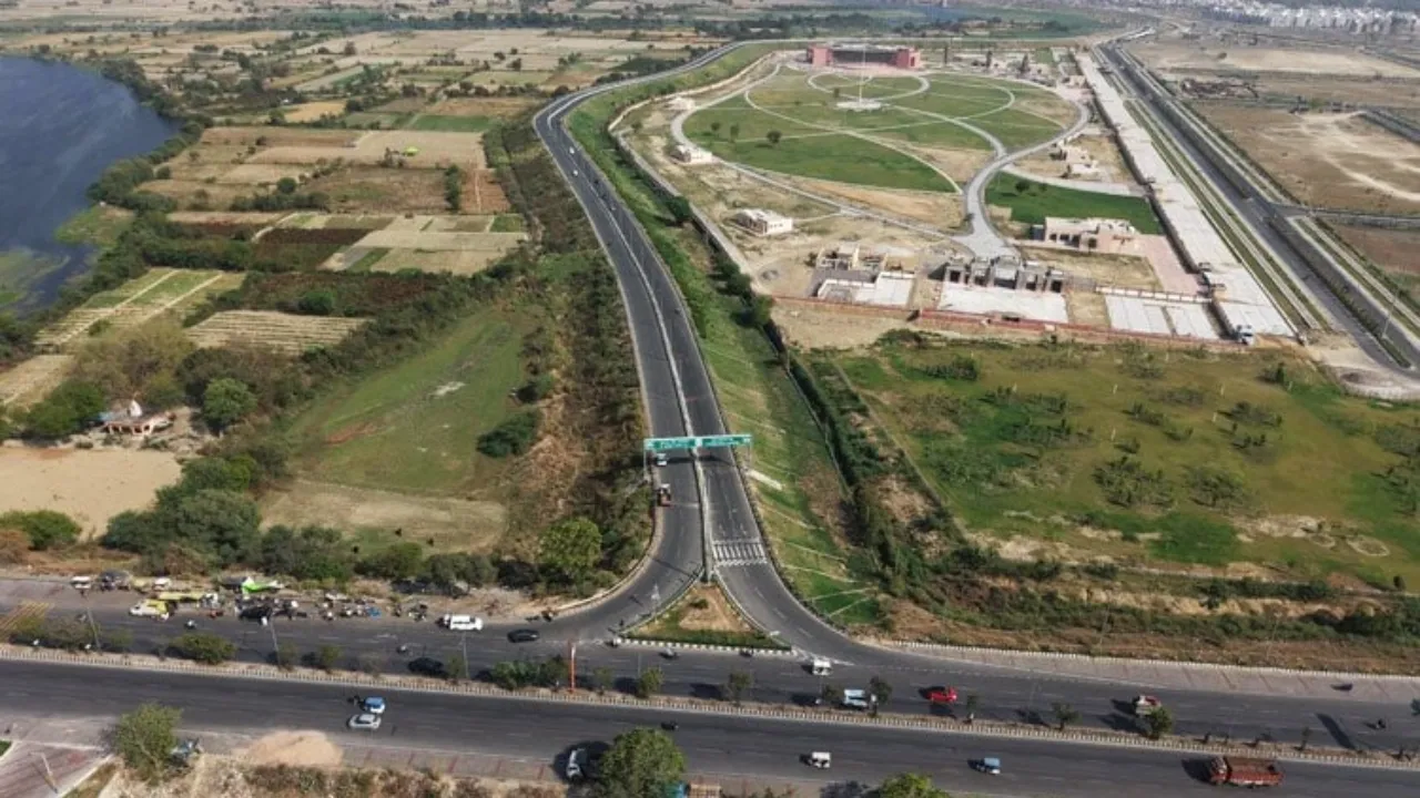 सिंगापुर स्टाइल में बदलेगा शहर: बस अब कॉरिडोर पर ही.. मेट्रो की भी सुविधा, शॉपिंग से लेकर सेफ पैदल पाथ तक मिलेगा सब कुछ