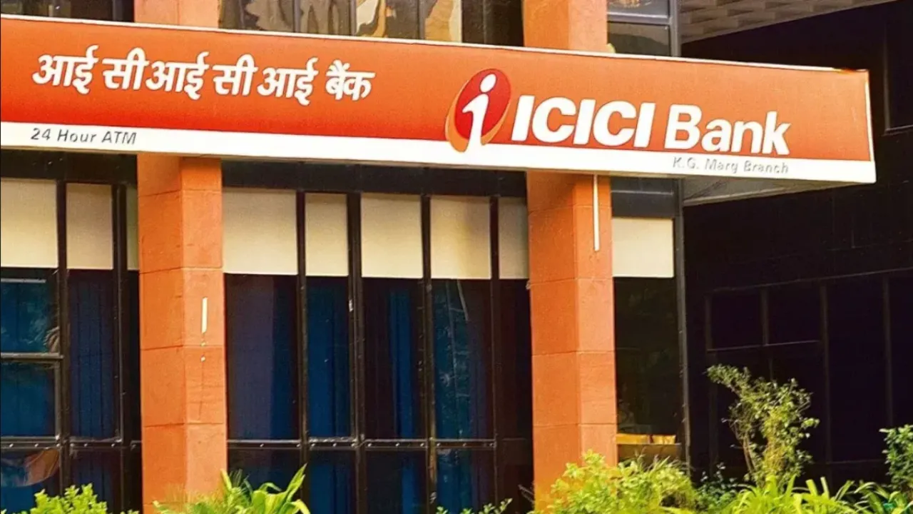 ICICI Bank को लगा तगड़ा झटका, मिला 238 करोड़ रुपये का GST डिमांड नोटिस