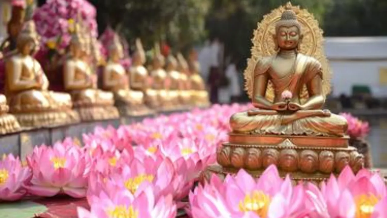 नववर्ष पर वाराणसी और कोलकाता के फूलों से महकेगी बुद्ध भूमि, हुए ये खास इंतजाम