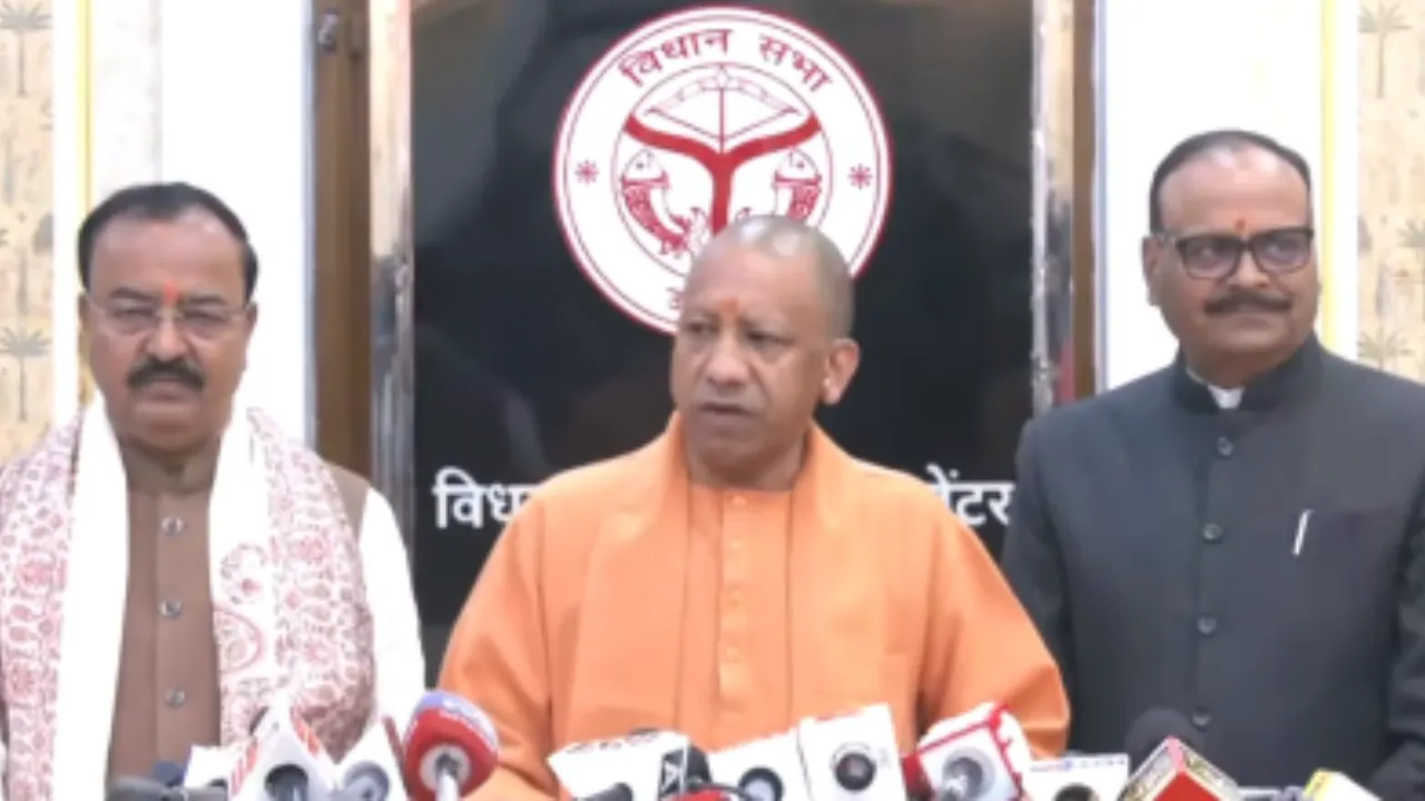 UP Winter Session Live:  दिवंगत विधायक को दी गई श्रद्धांजलि, सदन की कार्यवाही सोमवार तक के लिए स्थगित