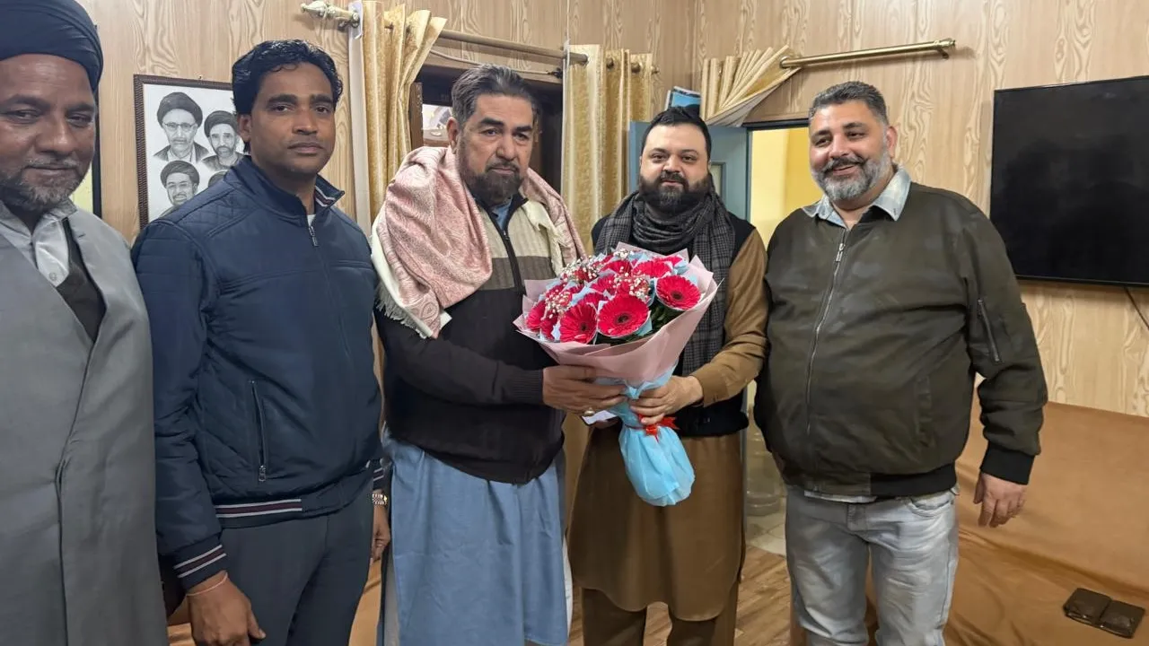 Lucknow News: मौलाना कल्बे जवाद के नाम पर 12 लाख रुपये की छात्रवृत्ति देगा शिया वक्फ बोर्ड