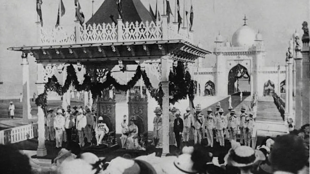 दो दिसंबर: ब्रिटेन के महाराजा-महारानी पहली बार भारत आए, याद में बना ‘गेटवे ऑफ इंडिया’ 