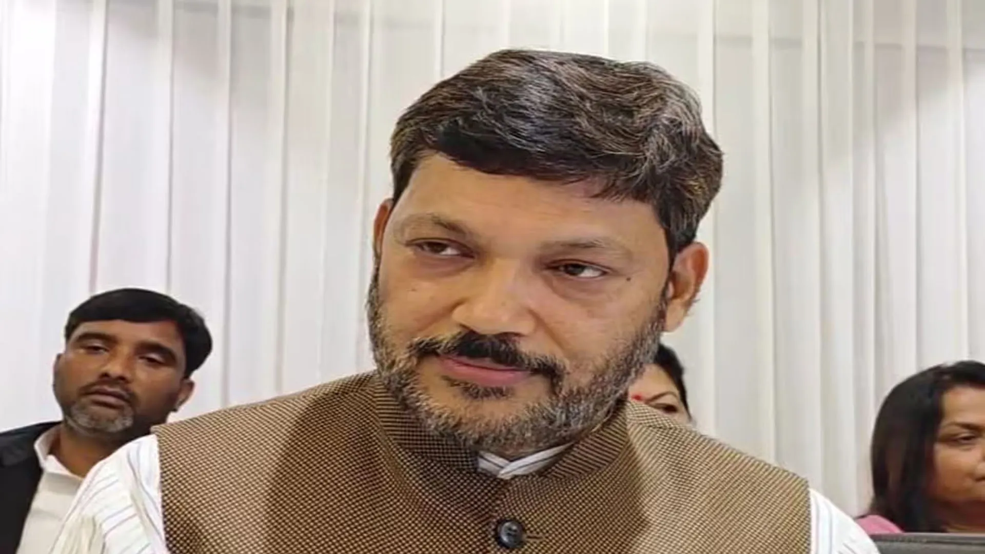 Bareilly : पीतांबरपुर स्टेशन पर हो प्रमुख ट्रेनों का ठहराव...आंवला सांसद ने लिखा रेलमंत्री को पत्र