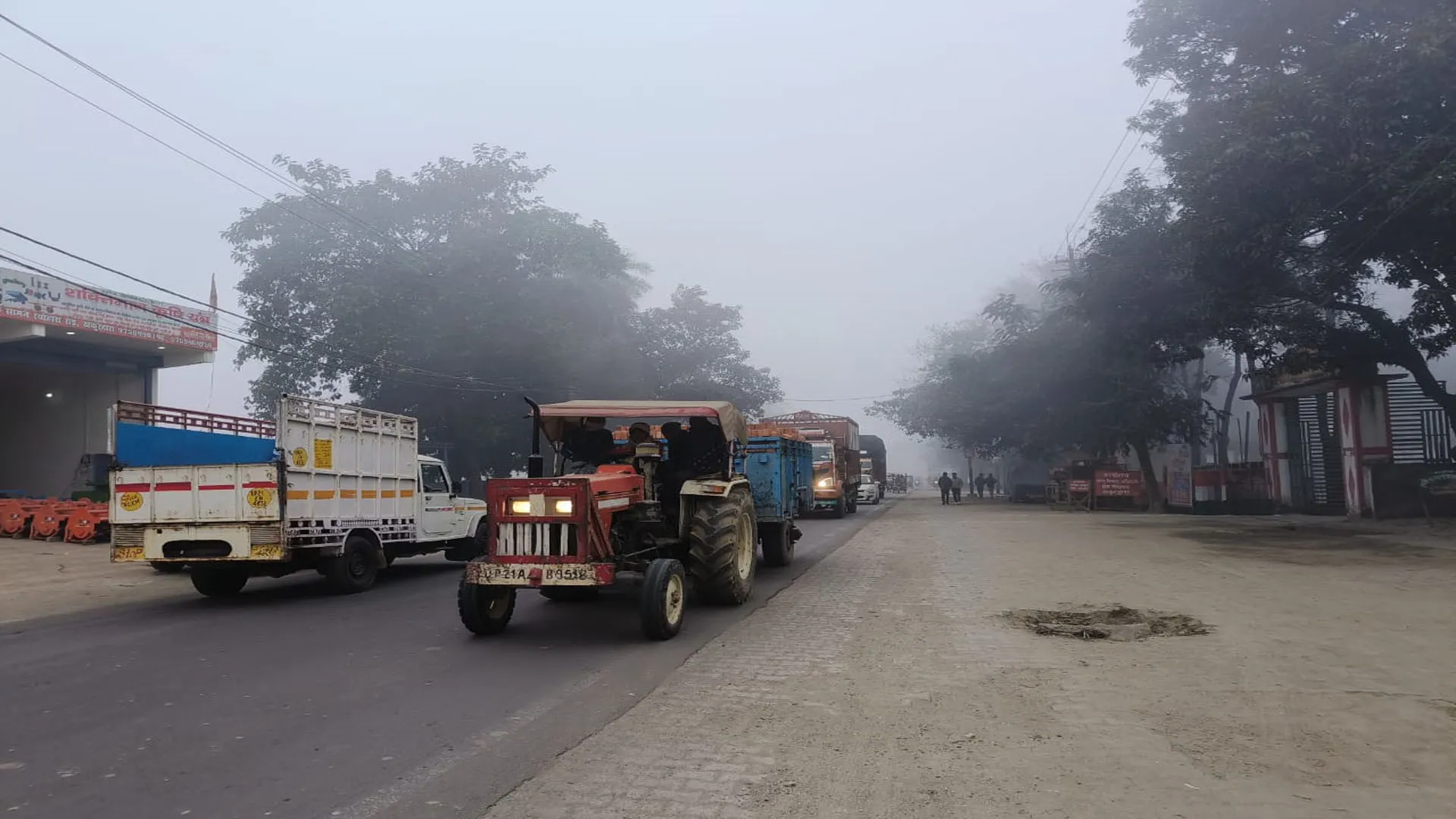 Moradabad: खेती व पशुओं पर पड़ रहा ठंड का असर, शीतलहर से अस्त-व्यस्त जनजीवन