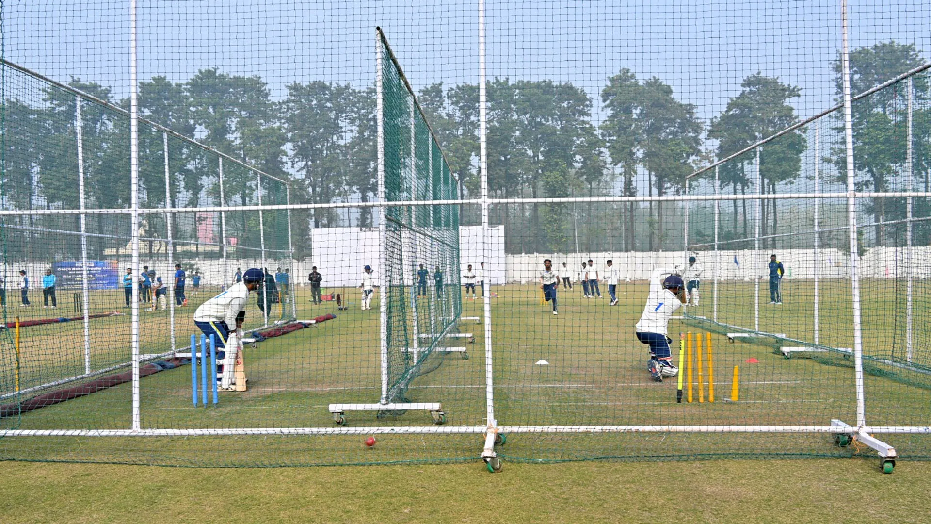 Bareilly : कूच बिहार ट्रॉफी...आज से यूपी और बंगाल के बीच होगा मैच