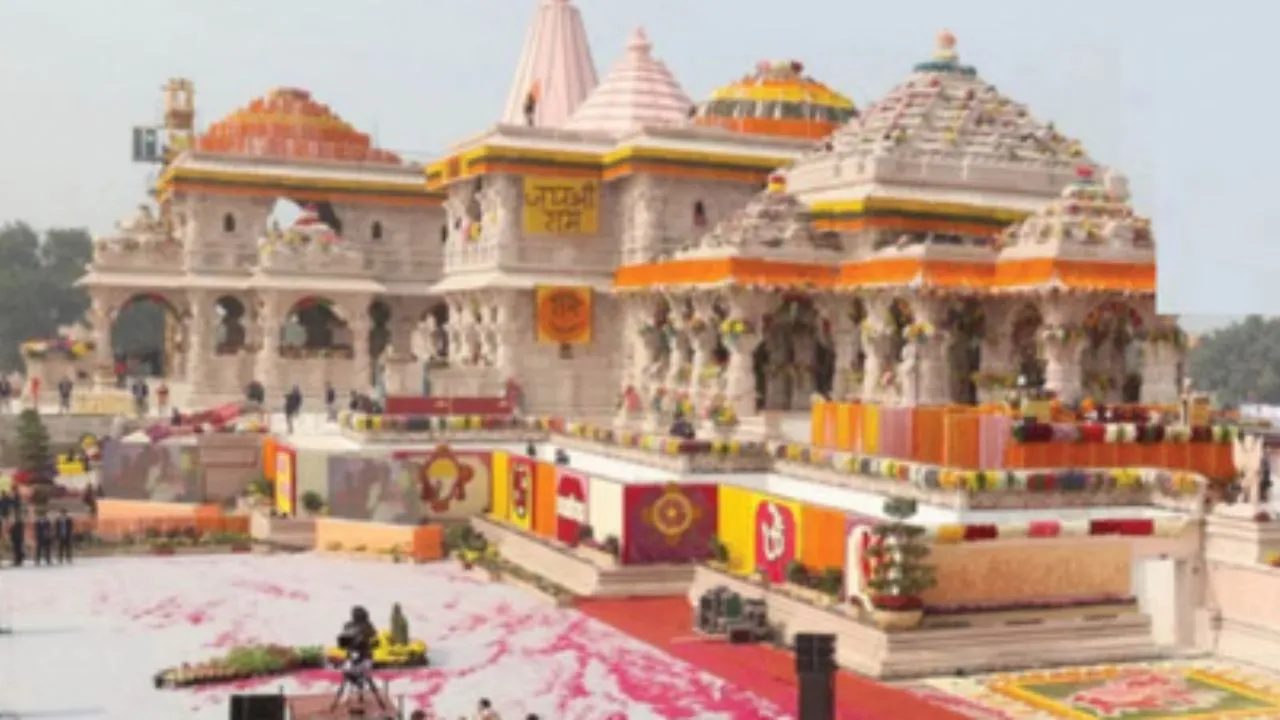 अयोध्या में आज सुरक्षा घेरा कड़ा: मुख्य महोत्सव को लेकर डायवर्ट रहेगा रूट, अधिकारी और सुरक्षा बल तैनात