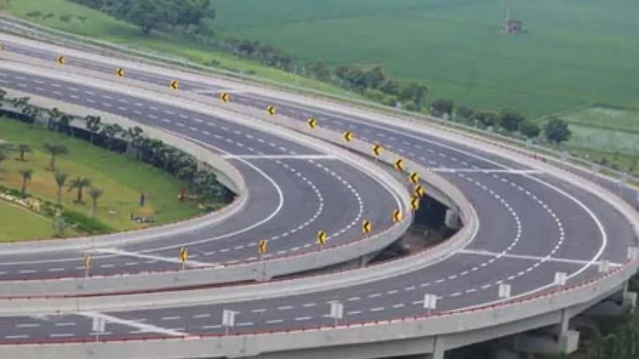 औद्योगिक विकास की धुरी बना यमुना एक्सप्रेस-वे: मजबूत कनेक्टिविटी ने बढ़ाया निवेशकों का भरोसा, मिली वैश्विक पहचान