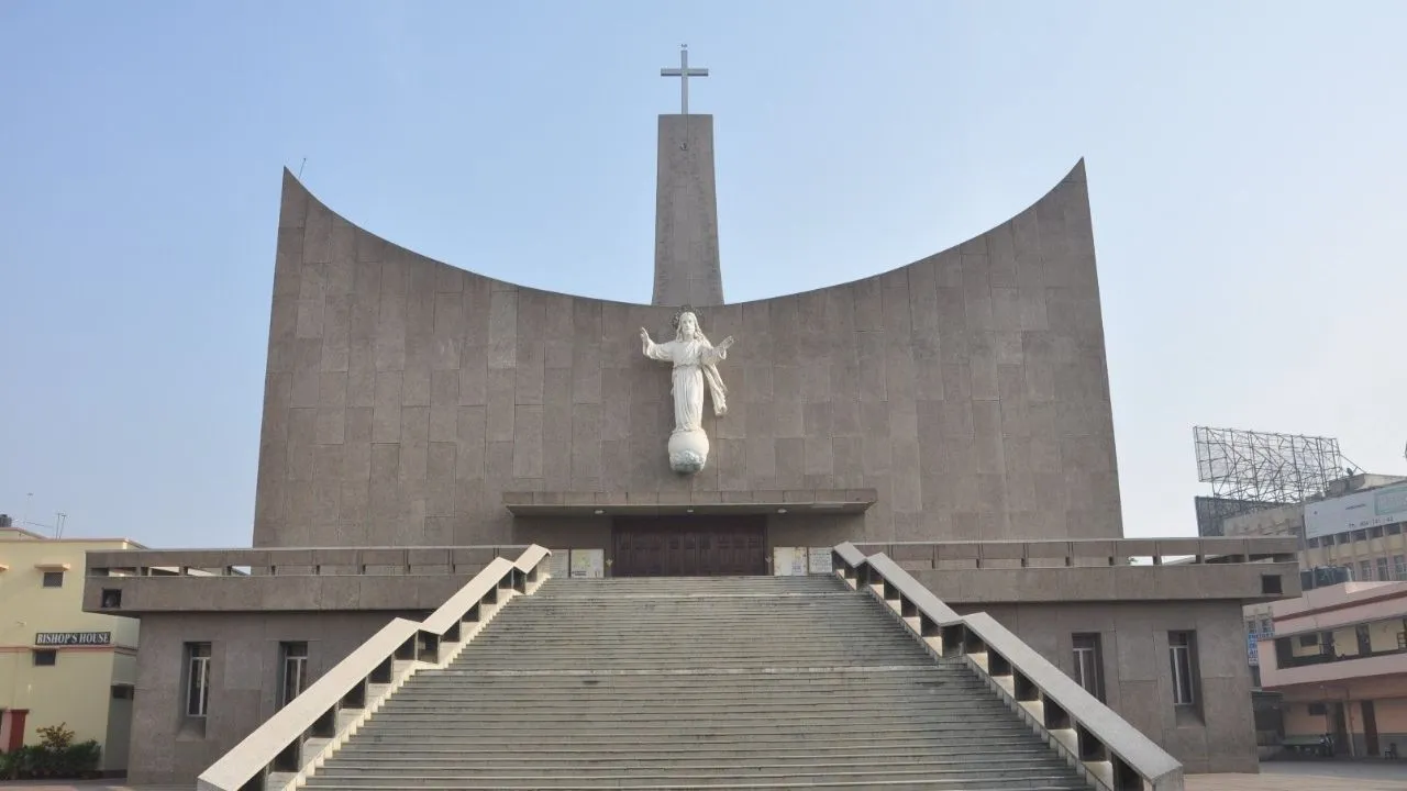 Christmas Spacial: ख़ूबसूरती का नायाब नमूना है कैथेड्रल चर्च