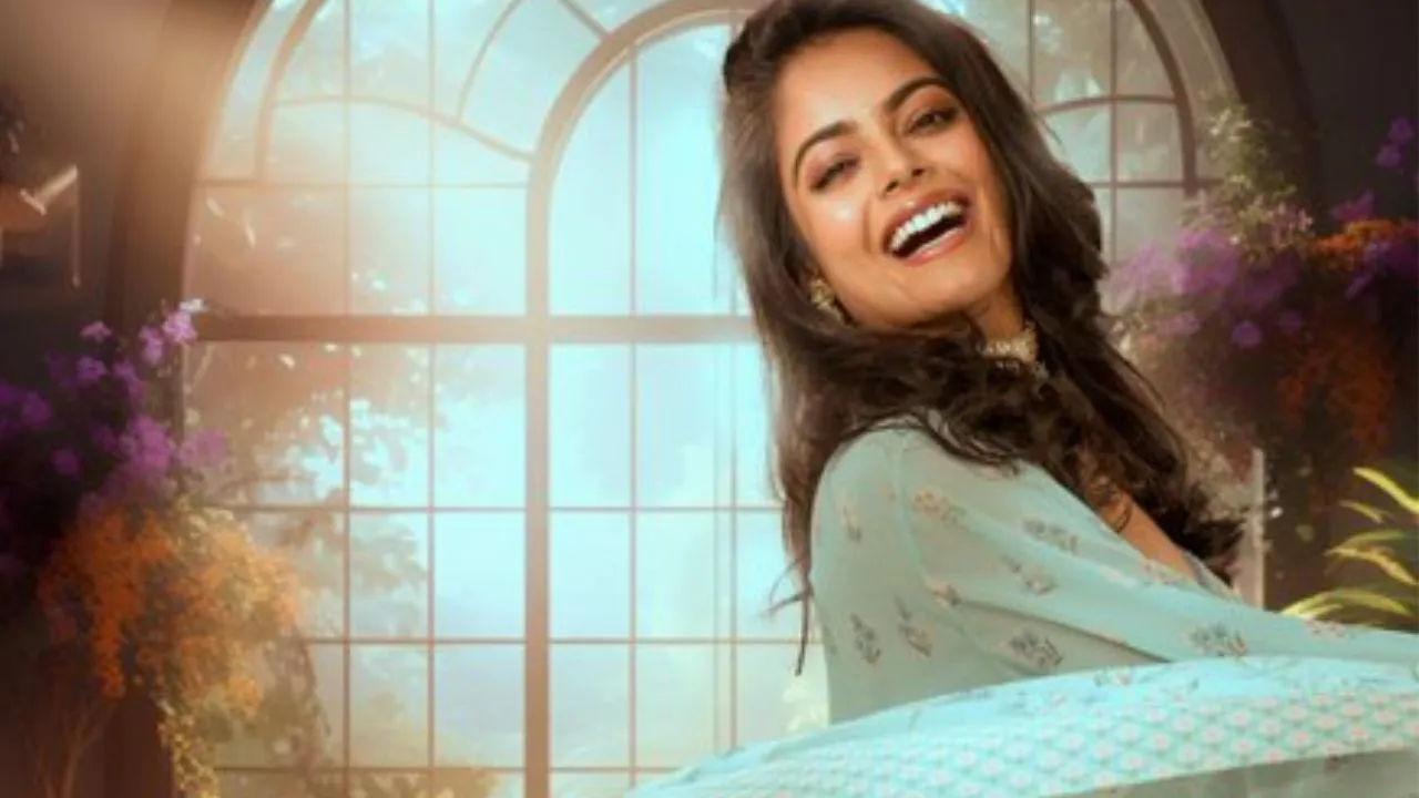 The Raja Sahib:  रिद्धि कुमार के किरदार का खुलासा, प्रभास की हेरोइन का पहला पोस्टर जारी