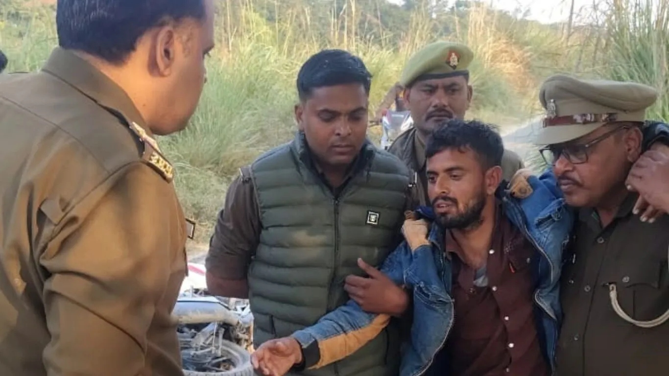   जसवंतनगर पुलिस को बड़ी सफलता:  मुठभेड़ में घायल हुए बदमाश, लूट और टप्पेबाजी के मुकदमे दर्ज  