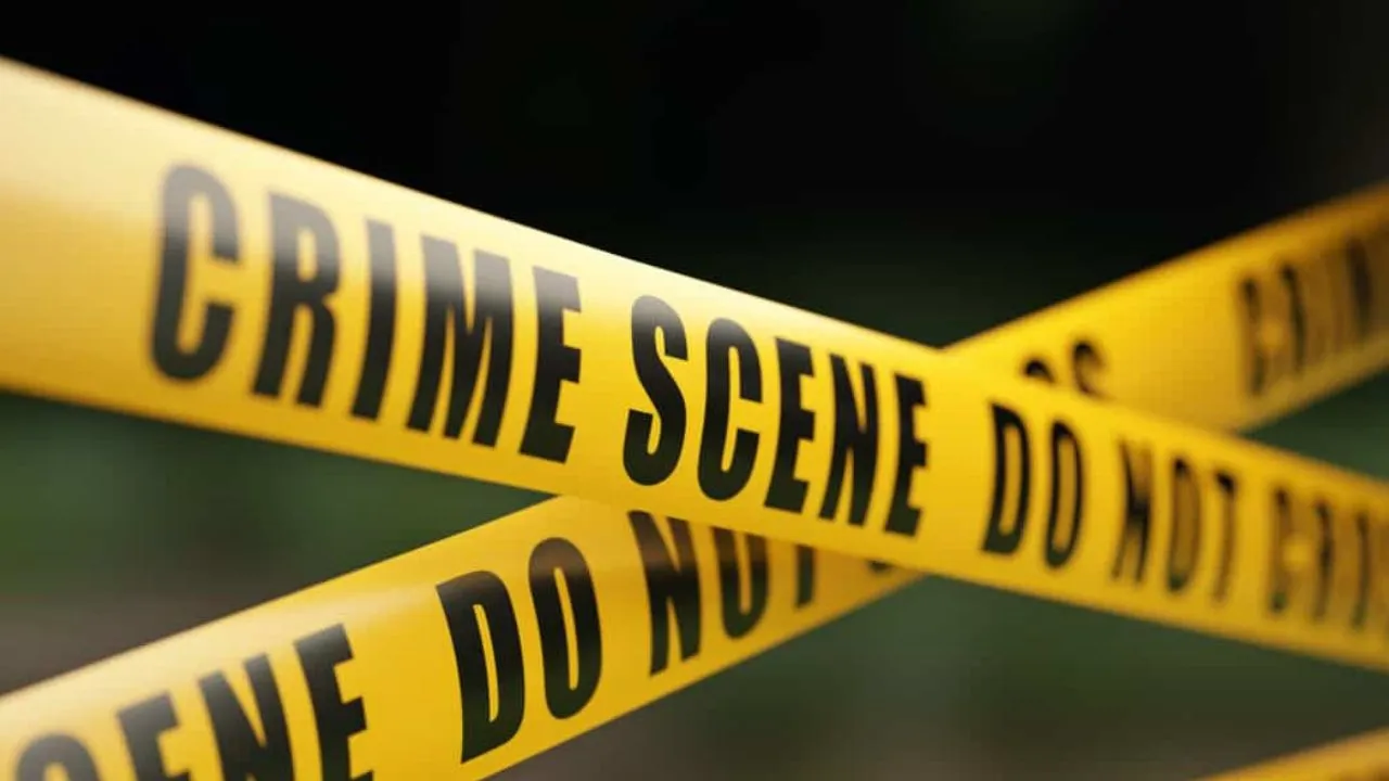 इकलौते बेटे ने माता-पिता की हत्या करके नदी में फेंके शव, काशी जाकर किया स्नान 