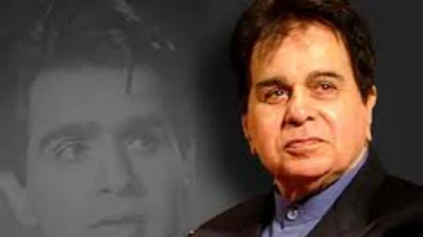 Dilip Kumar ने इन फिल्मों में निभाया दमदार किरदार, दर्शकों में बनाई खास जगह 