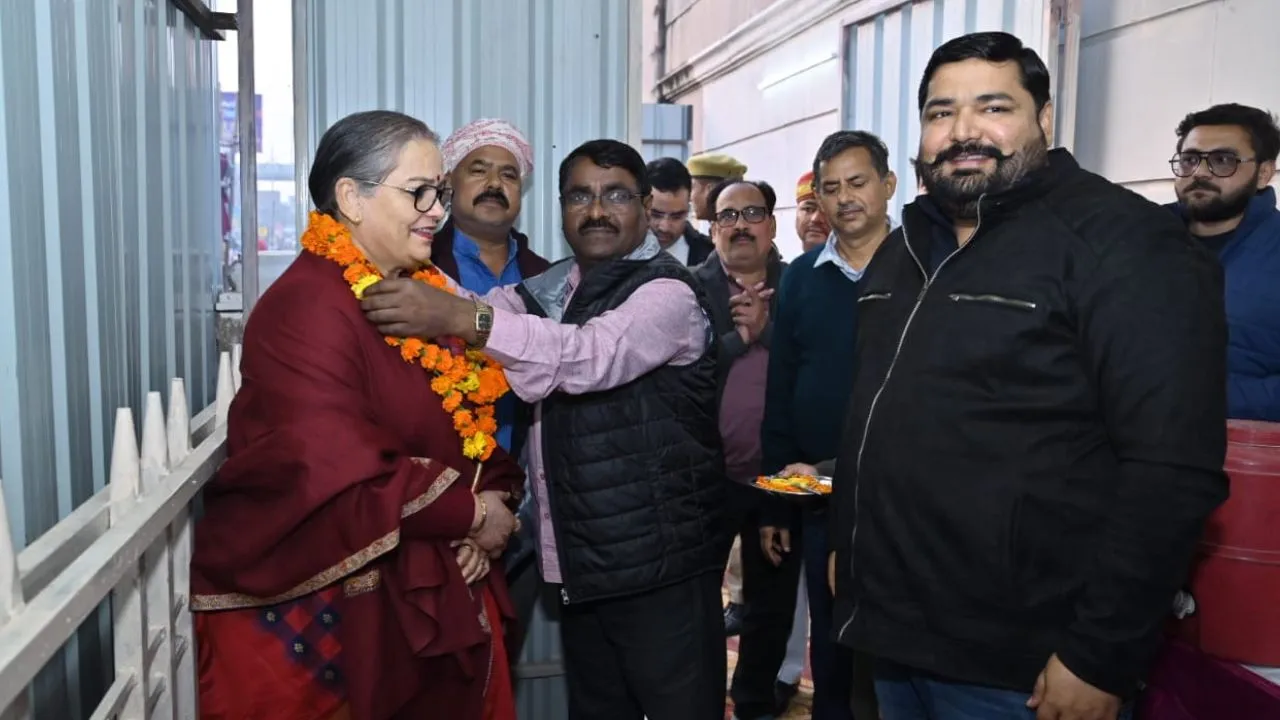  'ठंड में कोई भी खुले में न सोए'  रैन बसेरा बनेगा जरूरतमंदों का सहारा, महापौर ने किया उद्घाटन