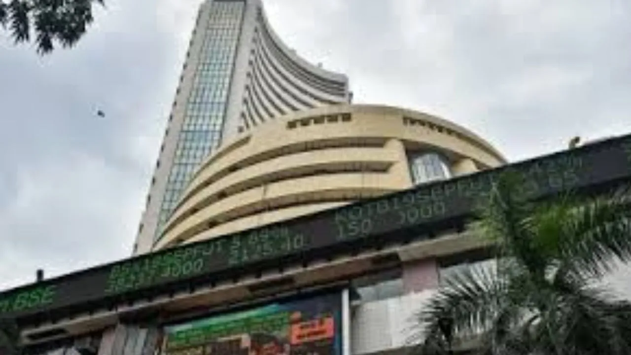 Stock Market Today:  मामूली बढ़त के साथ कारोबार की शुरुआत, सेंसेक्स-निफ्टी में धीमी तेजी  