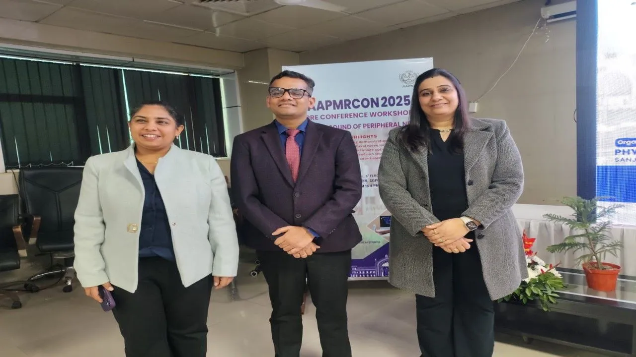 WhatsApp Image 2025-12-06 at 17.39.46_05c1654c (1)