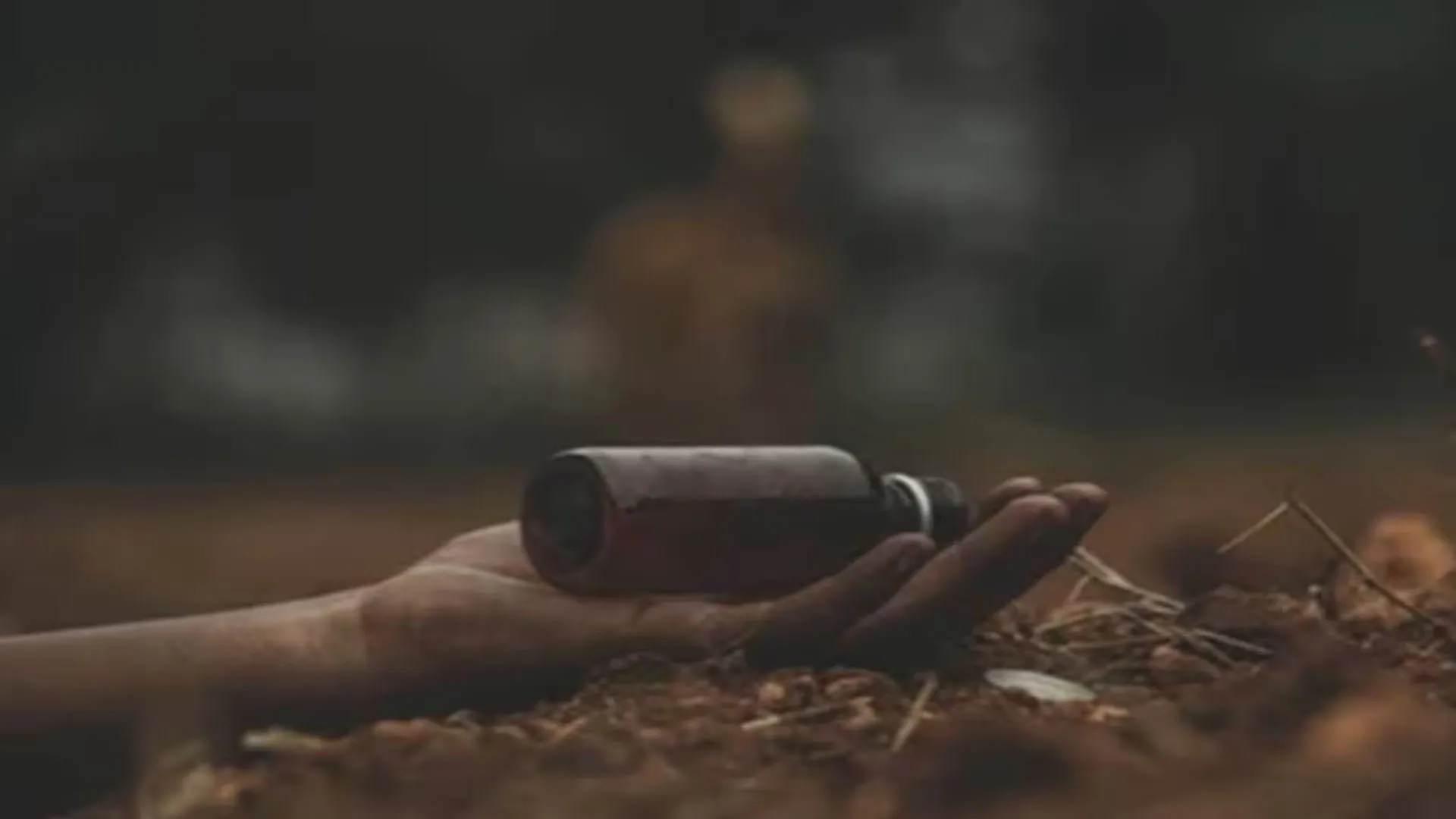 Bareilly: शादी से किया इन्कार, प्रेमी की दुकान के आगे लड़की ने निगल लिया जहर